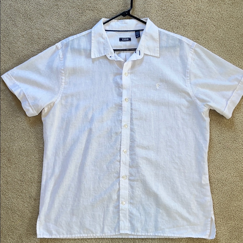 Izod Men's White Short Sleeve Button Down Shirt